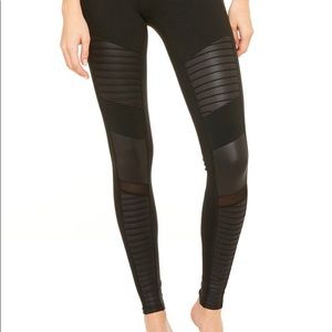 Alo Moto Leggings